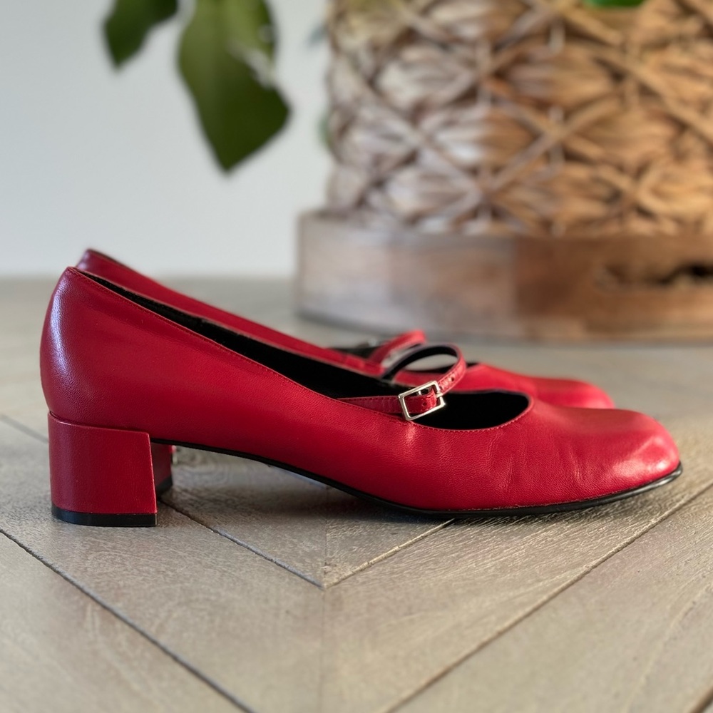 SOLD Vintage 90s/Y2k Red Mary Janes